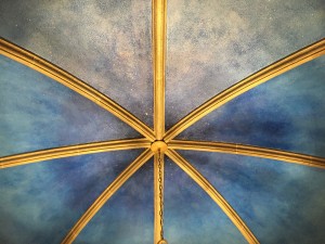 ceiling narthex